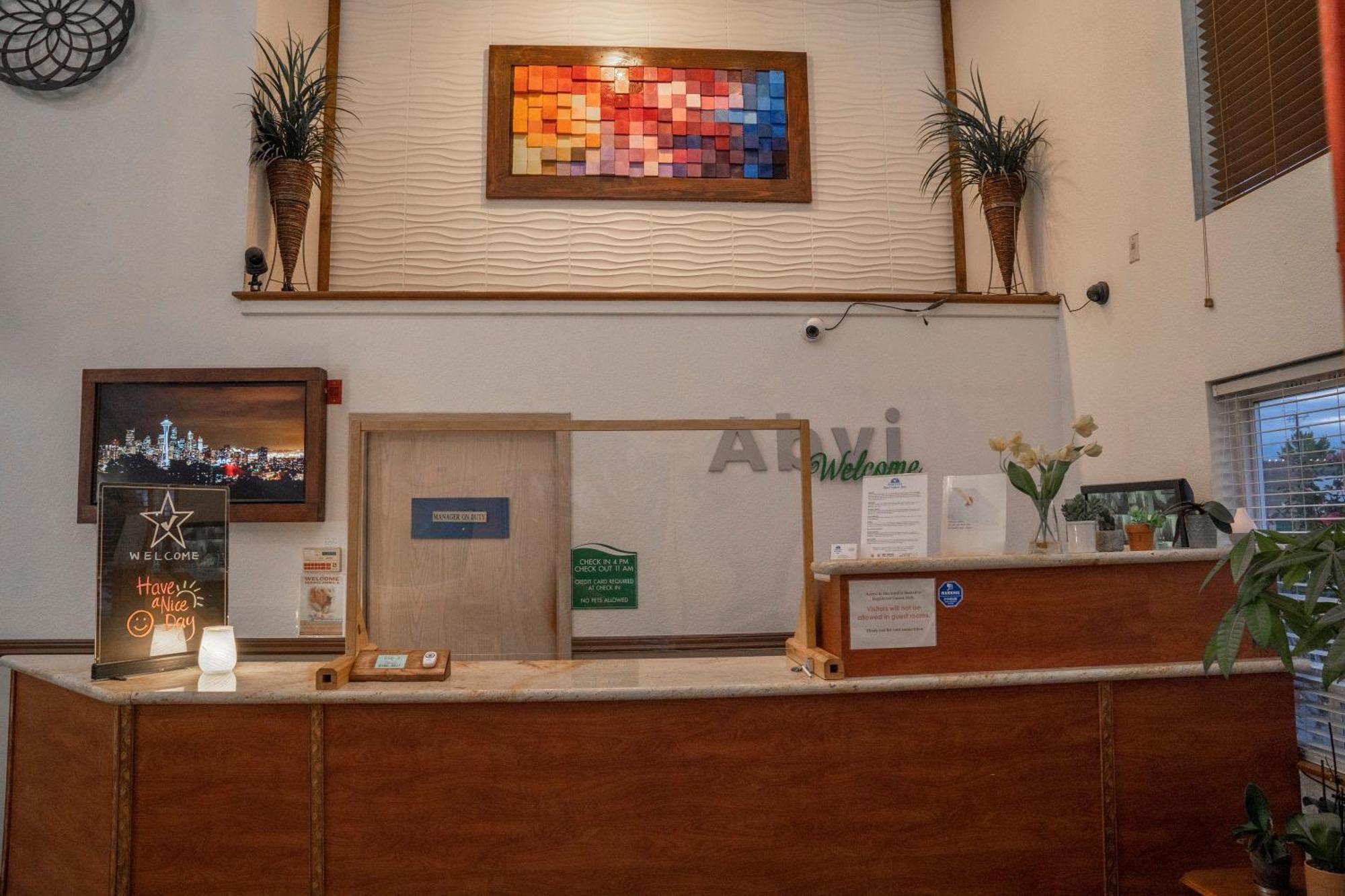 Americas Best Value Inn Lynnwood Ngoại thất bức ảnh