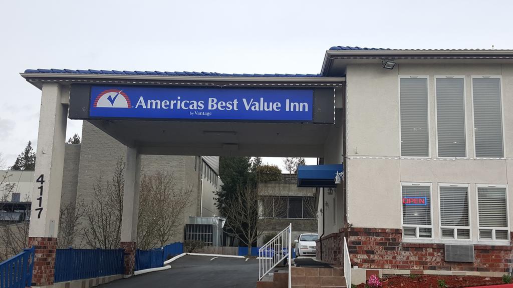 Americas Best Value Inn Lynnwood Ngoại thất bức ảnh